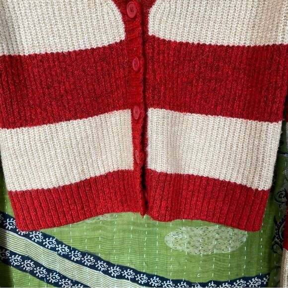American Eagle Red/ Tan Rugby Stripe Slim Cardigan Size Extra Small - Picture 6 of 15